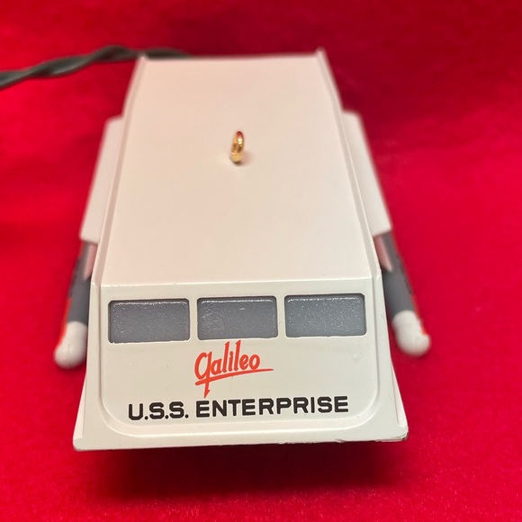 Star Trek Shuttlecraft Galileo Hallmark Ornament - Picture 3 of 11